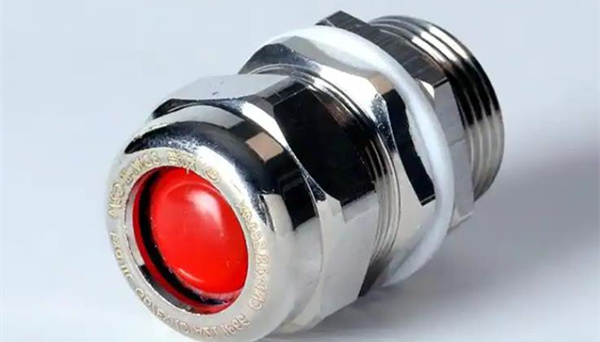 防水接頭和防水接線盒需要如何配合？幾步就學會！ 圖1